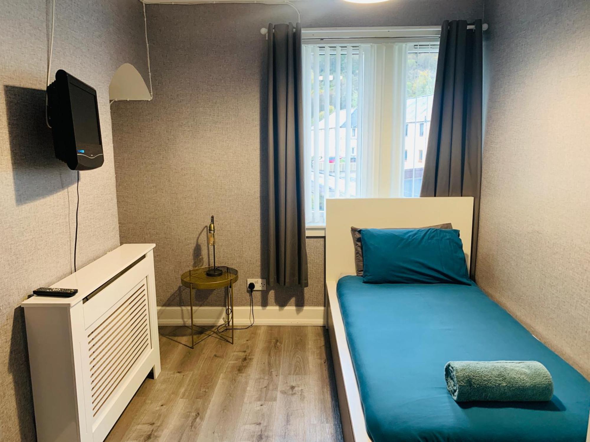 Nevis Rooms - Self Check In With Free Onsite Parking Inverlochy Экстерьер фото